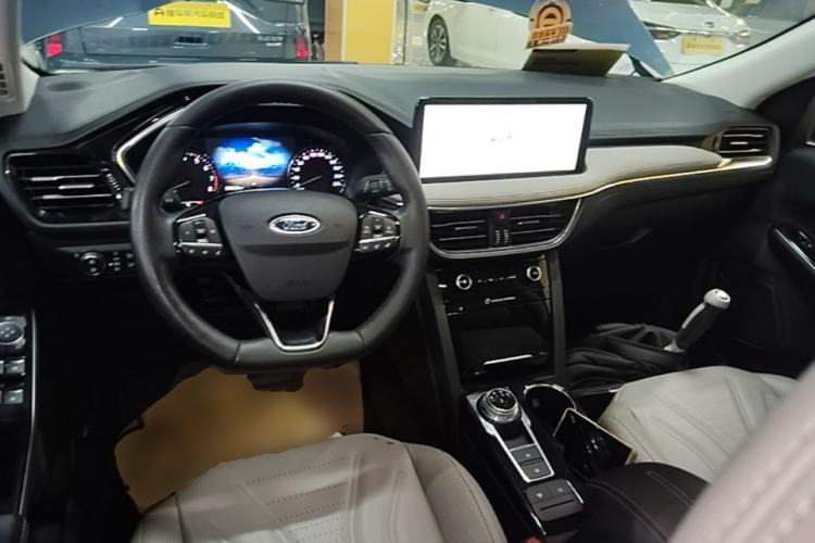 Used Ford Escape 2020 EcoBoost 245 Two-Wheel-Drive Titanium Edition Center Console
