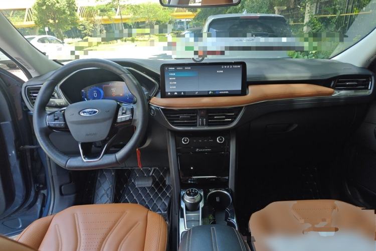 Used Ford Escape 2020 EcoBoost 245 Two-Wheel Drive Smart & Enjoyment Model Center Console