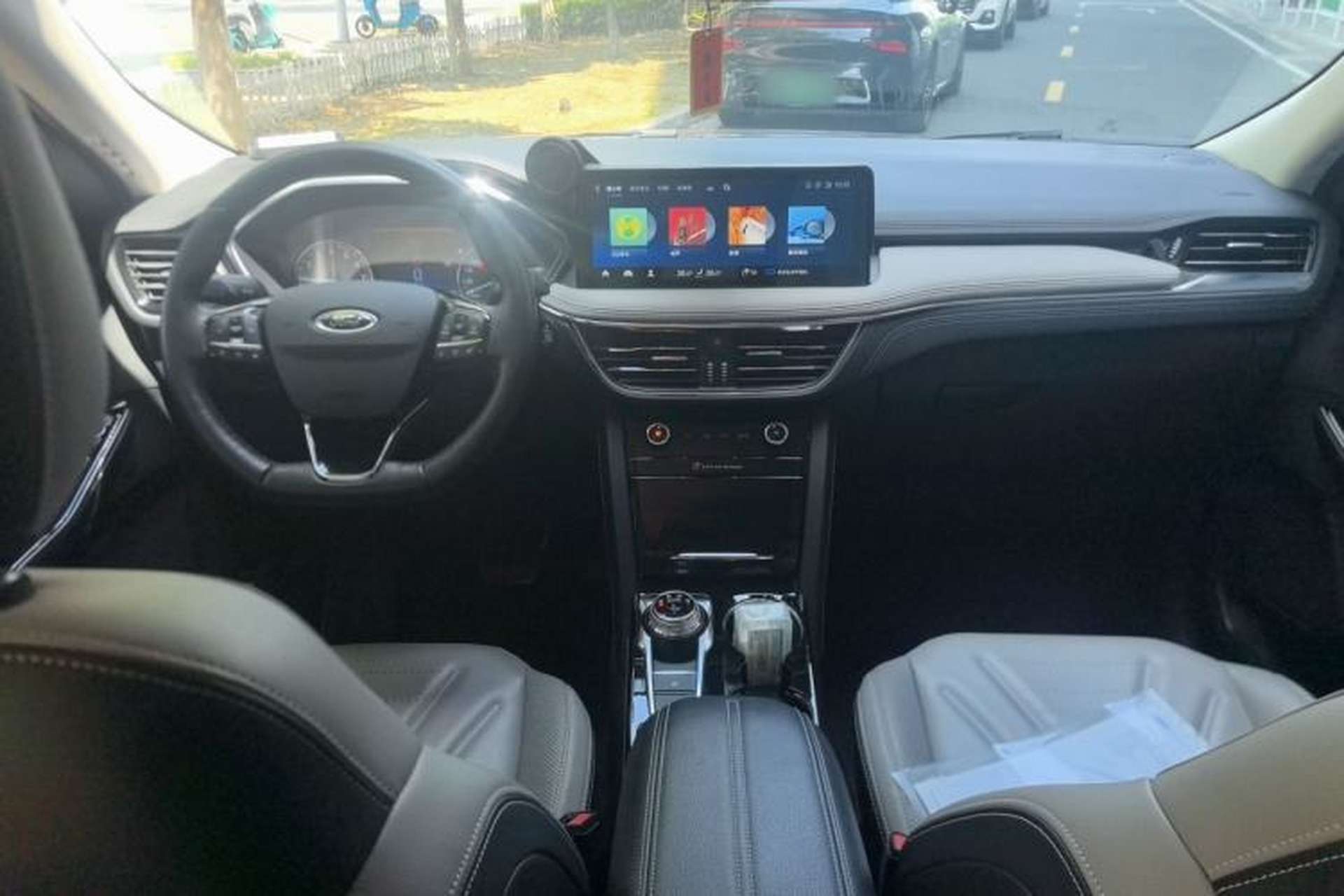 Used Ford Escape 2020 EcoBoost 245 Two-Wheel-Drive Titanium Edition Center Console