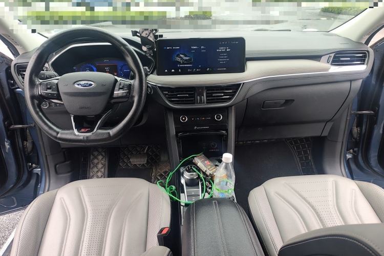 Used Ford Escape 2020 EcoBoost 245 Two-Wheel Drive Smart & Enjoyment Model Center Console