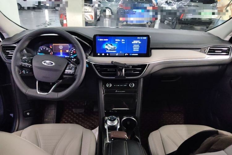 Used Ford Escape 2020 EcoBoost 245 Four-Wheel Drive Titanium Edition Center Console