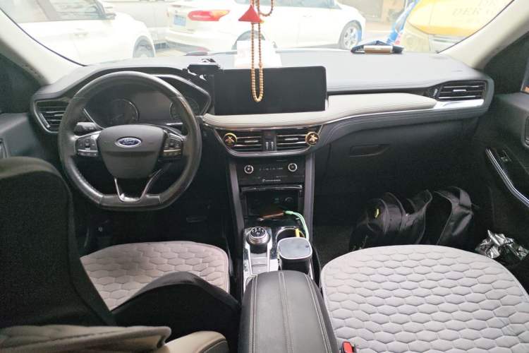 Used Ford Escape 2020 EcoBoost 245 Two-Wheel-Drive Titanium Edition Center Console