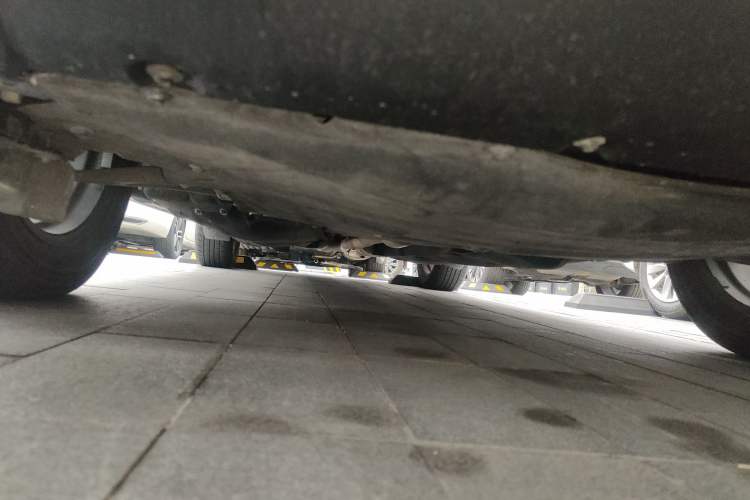 Used Ford Escape 2020 EcoBoost 245 Four-Wheel Drive Luxury Edition Chassis Front
