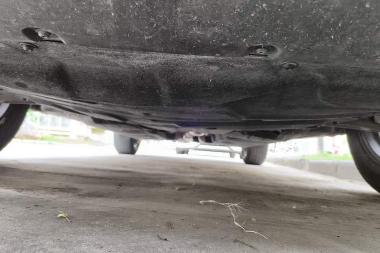 Used Ford Escape 2020 EcoBoost 245 Two-Wheel-Drive Titanium Edition Chassis Front
