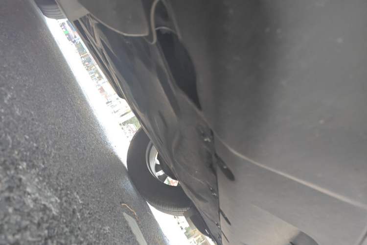 Used Ford Escape 2020 EcoBoost 245 Two-Wheel-Drive Titanium Edition Chassis Front