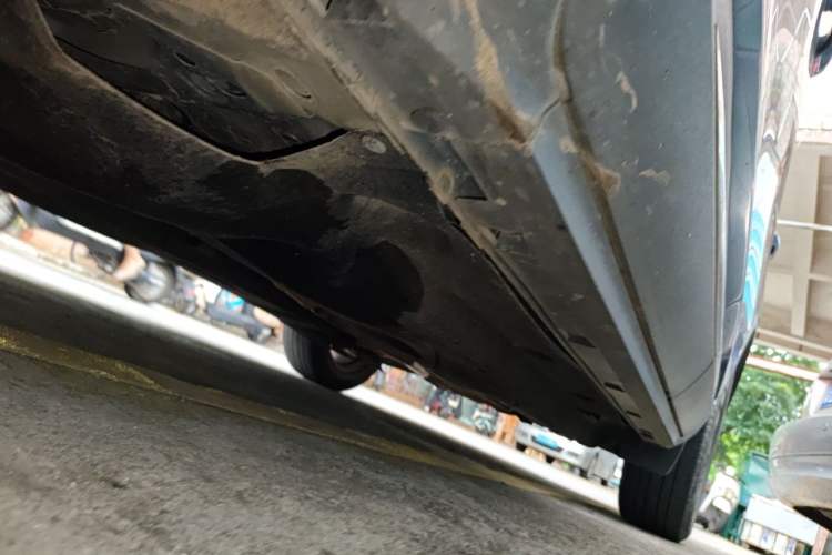 Used Ford Escape 2020 EcoBoost 245 Two-Wheel-Drive Titanium Edition Chassis Front Left