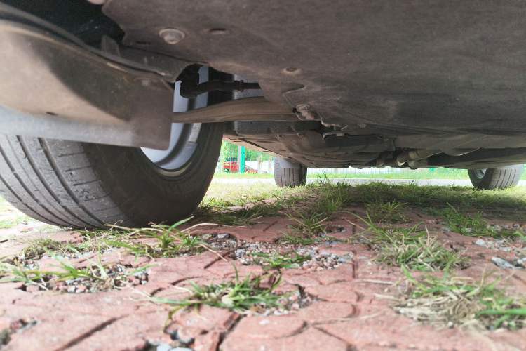 Used Ford Escape 2020 EcoBoost 245 Two-Wheel-Drive Titanium Edition Chassis Front Right