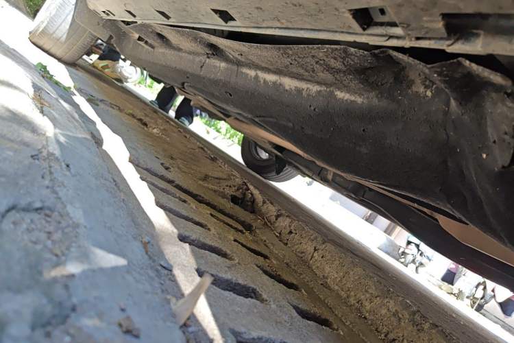 Used Ford Escape 2020 EcoBoost 245 Two-Wheel-Drive Titanium Edition Chassis Front Right
