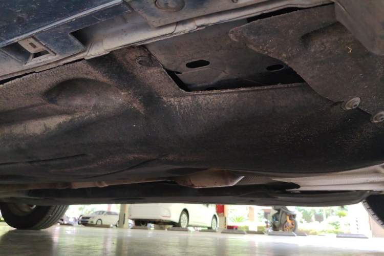Used Ford Escape 2020 EcoBoost 245 Four-Wheel Drive Luxury Edition Chassis Front Right