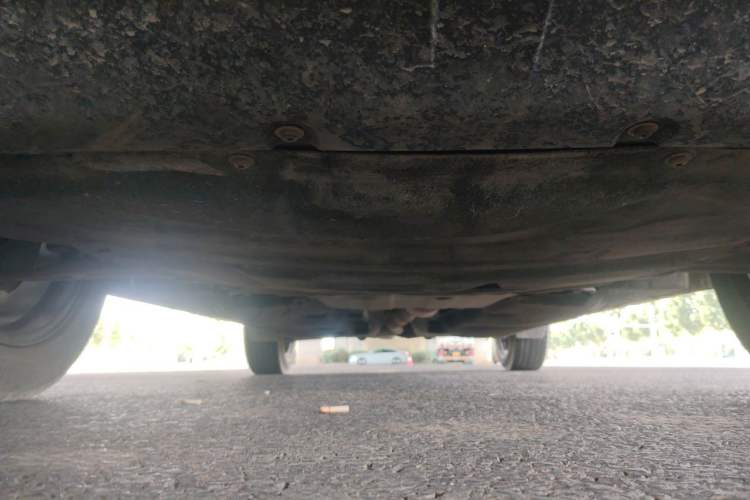 Used Ford Escape 2020 EcoBoost 245 Two-Wheel-Drive Titanium Edition Chassis Front