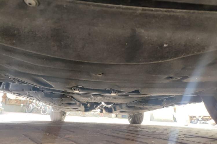 Used Ford Escape 2020 EcoBoost 245 Four-Wheel Drive ST-LINE Deluxe Edition Chassis Front