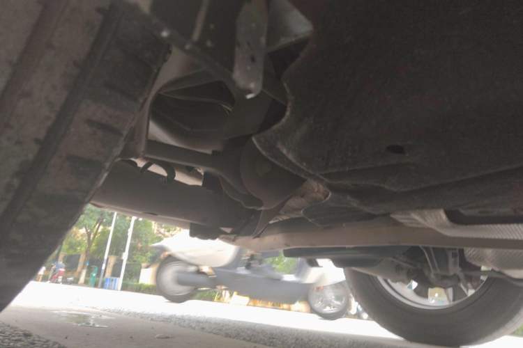 Used Ford Escape 2020 EcoBoost 245 Two-Wheel-Drive Titanium Edition Chassis Rear Left