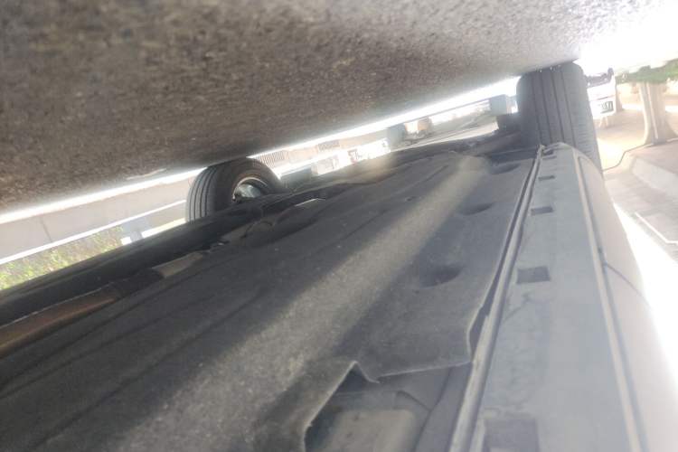 Used Ford Escape 2020 EcoBoost 245 Two-Wheel-Drive Titanium Edition Chassis Rear Left