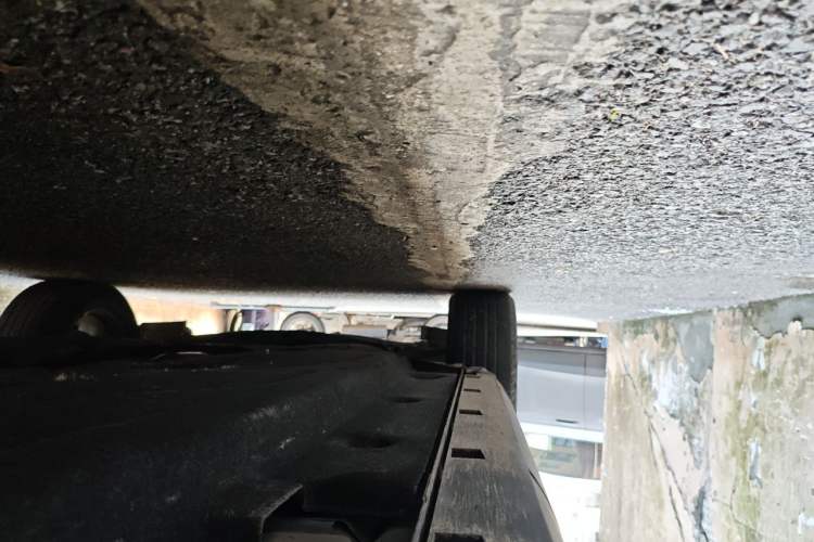 Used Ford Escape 2020 EcoBoost 245 Two-Wheel-Drive Titanium Edition Chassis Rear Left