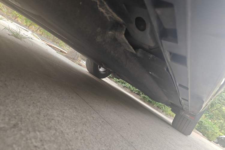 Used Ford Escape 2020 EcoBoost 245 Four-Wheel Drive ST-LINE Deluxe Edition Chassis Rear Right