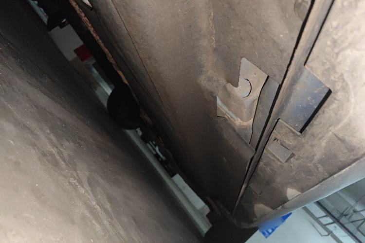 Used Ford Escape 2020 EcoBoost 245 Two-Wheel-Drive Titanium Edition Chassis Rear Right