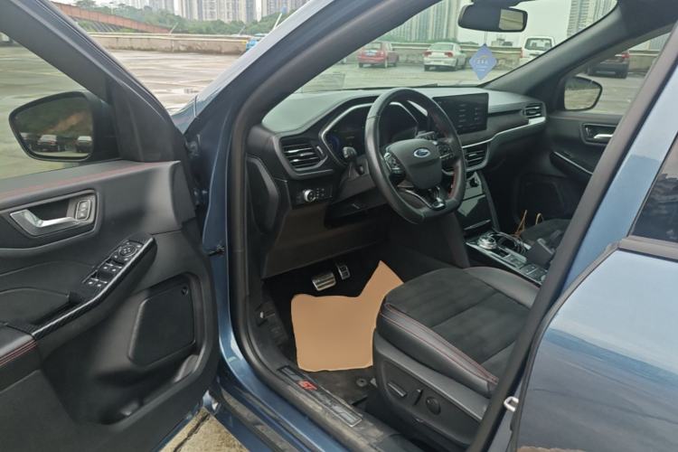 Used Ford Escape 2020 EcoBoost 245 Four-Wheel Drive ST-LINE Deluxe Edition Driver Seat