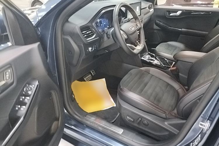 Used Ford Escape 2020 EcoBoost 245 Four-Wheel Drive ST-LINE Deluxe Edition Driver Seat