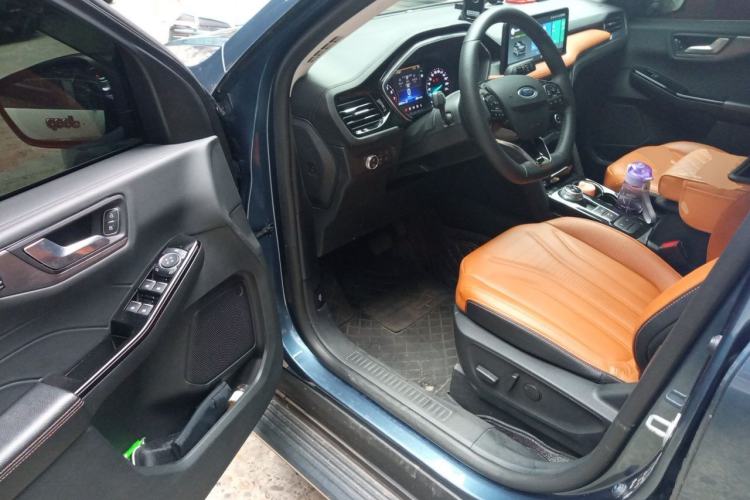 Used Ford Escape 2020 EcoBoost 245 Two-Wheel Drive Smart & Enjoyment Model Driver Seat