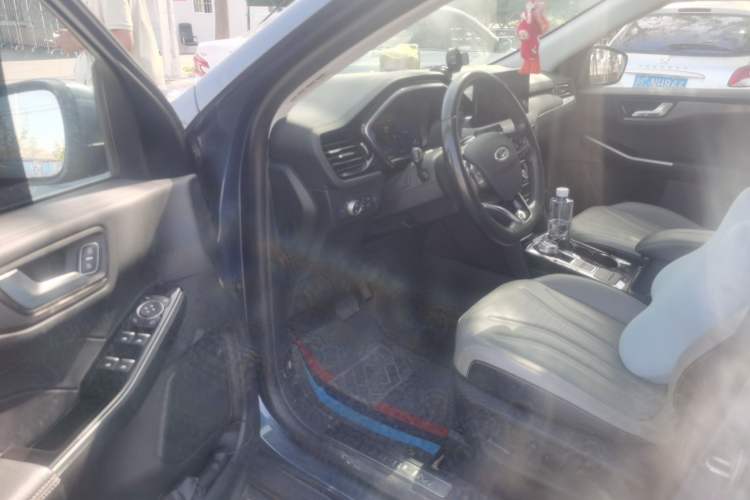 Used Ford Escape 2020 EcoBoost 245 Two-Wheel Drive Smart & Enjoyment Model Driver Seat