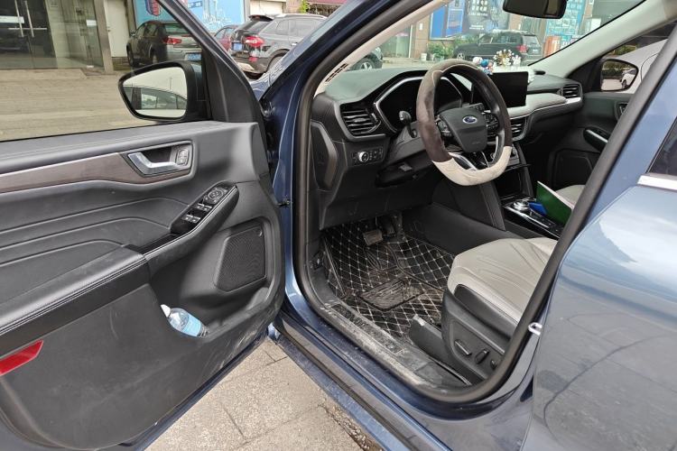 Used Ford Escape 2020 EcoBoost 245 Two-Wheel Drive Smart & Enjoyment Model Driver Seat