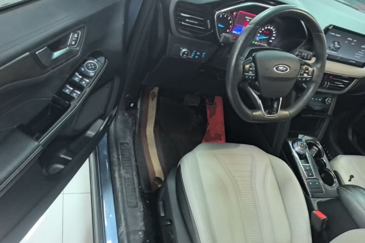 Used Ford Escape 2020 EcoBoost 245 Two-Wheel Drive Smart & Enjoyment Model Driver Seat