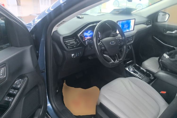 Used Ford Escape 2020 EcoBoost 245 4x4 Enjoyment Model Driver Seat