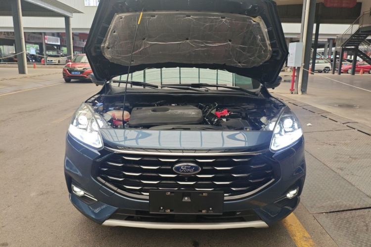 Used Ford Escape 2020 EcoBoost 245 Two-Wheel-Drive Titanium Edition Engine Bay
