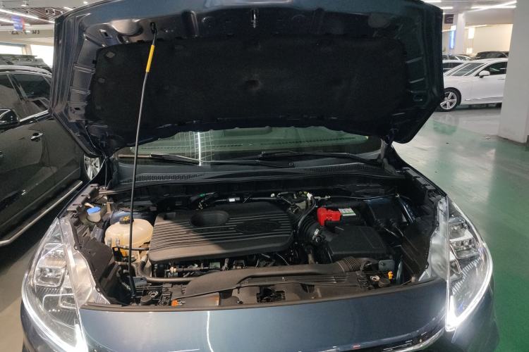 Used Ford Escape 2020 EcoBoost 245 Two-Wheel-Drive Titanium Edition Engine Bay