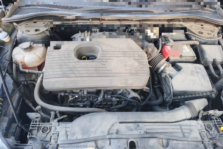 Used Ford Escape 2020 EcoBoost 245 Four-Wheel Drive Luxury Edition Engine Bay