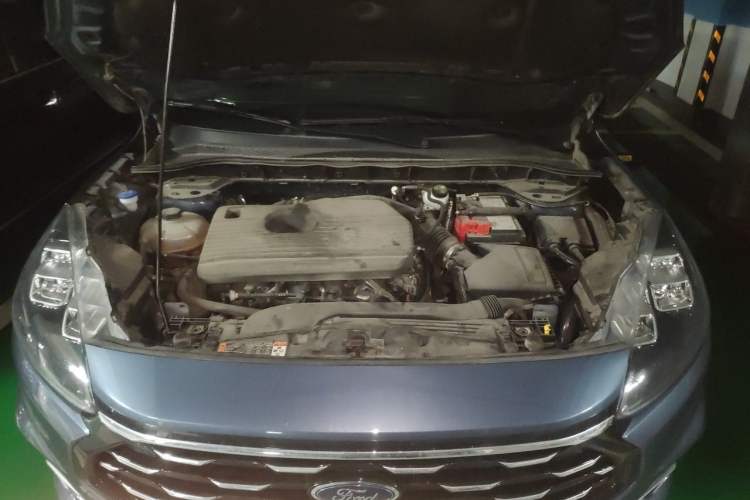Used Ford Escape 2020 EcoBoost 245 Two-Wheel Drive Smart & Enjoyment Model Engine Bay