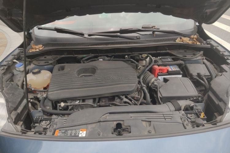 Used Ford Escape 2020 EcoBoost 245 Two-Wheel-Drive Titanium Edition Engine Bay