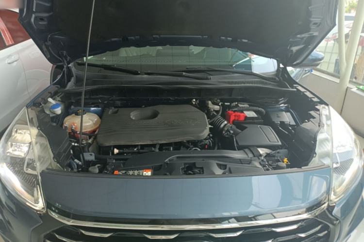 Used Ford Escape 2020 EcoBoost 245 Four-Wheel Drive Titanium Edition Engine Bay