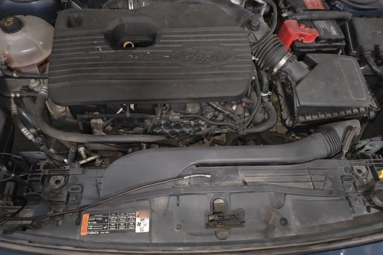Used Ford Escape 2020 EcoBoost 245 Four-Wheel Drive Luxury Edition Engine Bay