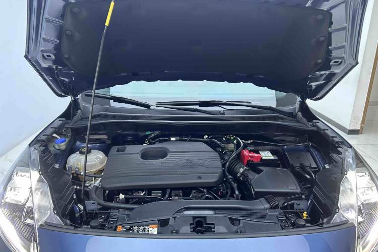 Used Ford Escape 2020 EcoBoost 245 Two-Wheel Drive Smart & Enjoyment Model Engine Bay