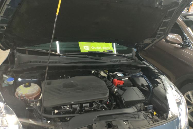 Used Ford Escape 2020 EcoBoost 245 Four-Wheel Drive ST-LINE Deluxe Edition Engine Bay