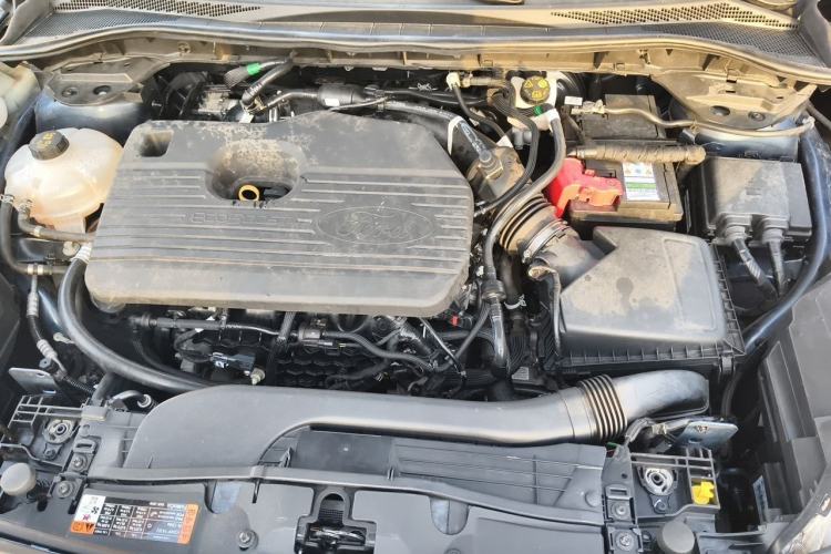 Used Ford Escape 2020 EcoBoost 245 Two-Wheel-Drive Titanium Edition Engine Bay