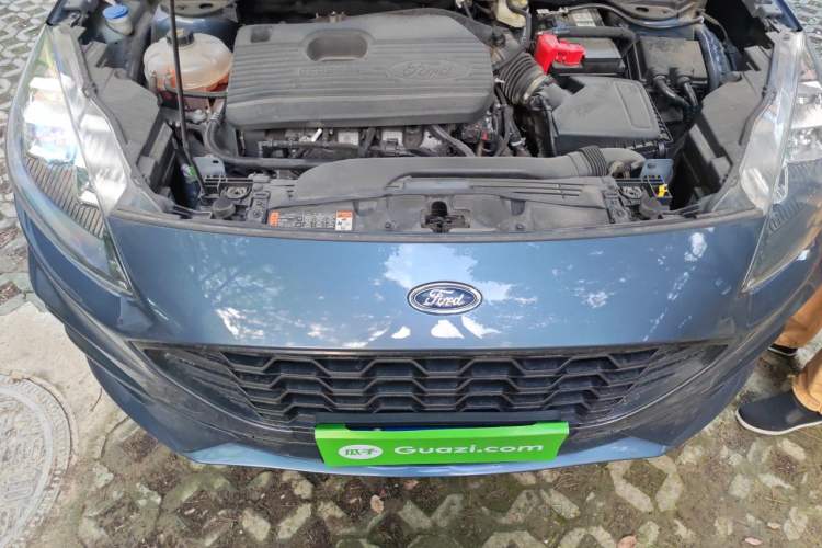 Used Ford Escape 2020 EcoBoost 245 Four-Wheel Drive ST-LINE Deluxe Edition Engine Bay