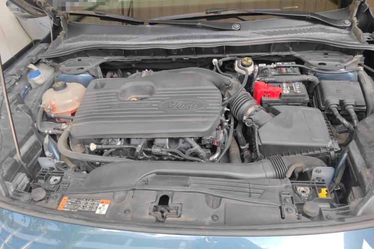 Used Ford Escape 2020 EcoBoost 245 Four-Wheel Drive ST-LINE Deluxe Edition Engine Bay