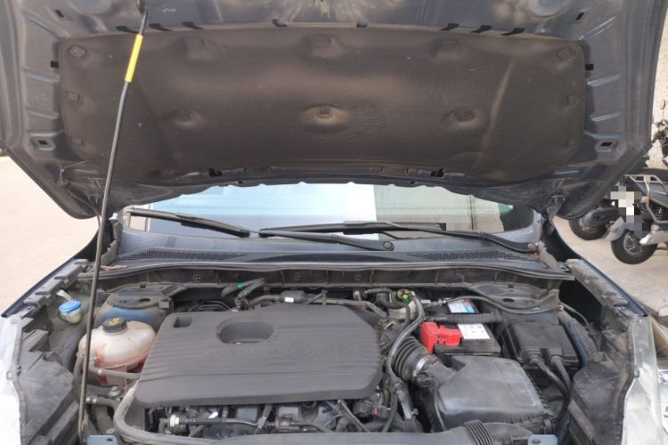 Used Ford Escape 2020 EcoBoost 245 Two-Wheel Drive Smart & Enjoyment Model Engine Bay