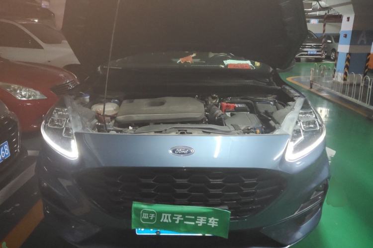 Used Ford Escape 2020 EcoBoost 245 Four-Wheel Drive ST-LINE Deluxe Edition Engine Bay