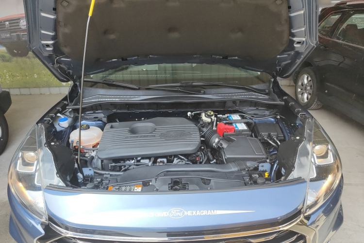 Used Ford Escape 2020 EcoBoost 245 4x4 Enjoyment Model Engine Bay