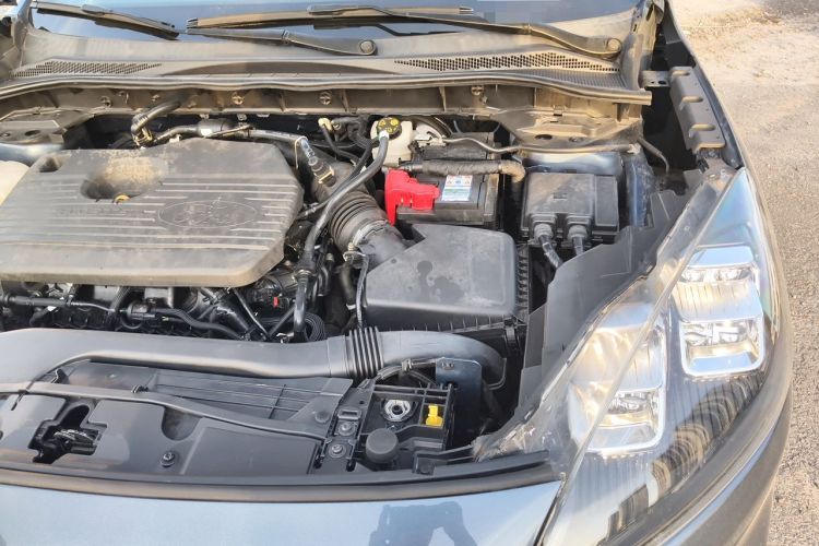Used Ford Escape 2020 EcoBoost 245 Two-Wheel-Drive Titanium Edition Engine Bay Left