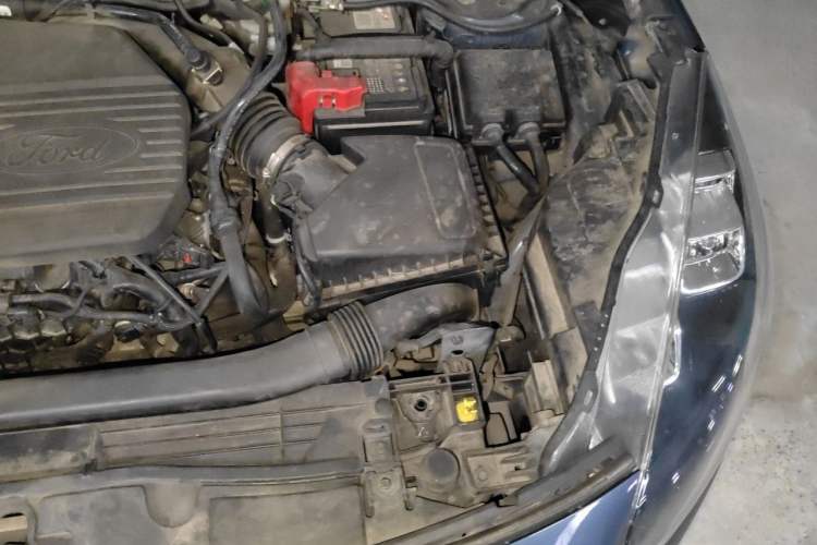 Used Ford Escape 2020 EcoBoost 245 Two-Wheel-Drive Titanium Edition Engine Bay Left