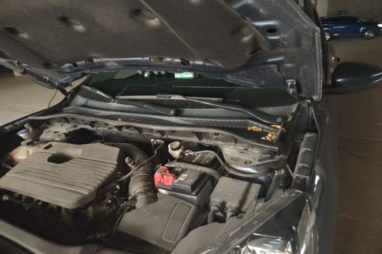 Used Ford Escape 2020 EcoBoost 245 Two-Wheel Drive Smart & Enjoyment Model Engine Bay Left