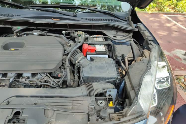 Used Ford Escape 2020 EcoBoost 245 Two-Wheel Drive Smart & Enjoyment Model Engine Bay Left