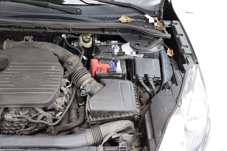 Used Ford Escape 2020 EcoBoost 245 Four-Wheel Drive Luxury Edition Engine Bay Left