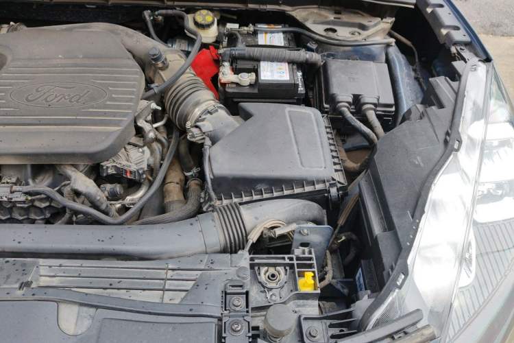 Used Ford Escape 2020 EcoBoost 245 Two-Wheel-Drive Titanium Edition Engine Bay Left