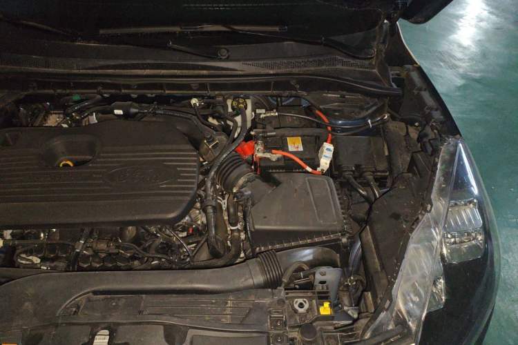 Used Ford Escape 2020 EcoBoost 245 Two-Wheel-Drive Titanium Edition Engine Bay Left