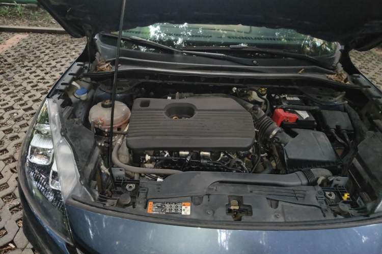 Used Ford Escape 2020 EcoBoost 245 Two-Wheel Drive Smart & Enjoyment Model Engine Bay Right